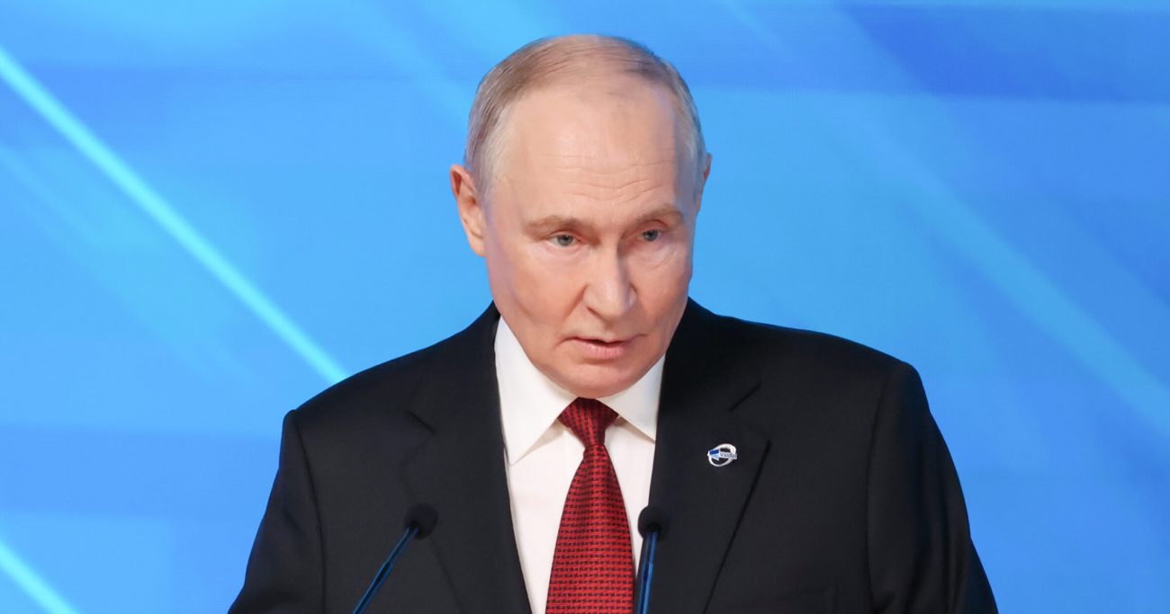 Путин поддержал платформу с нейросетью для учителей и школьников
