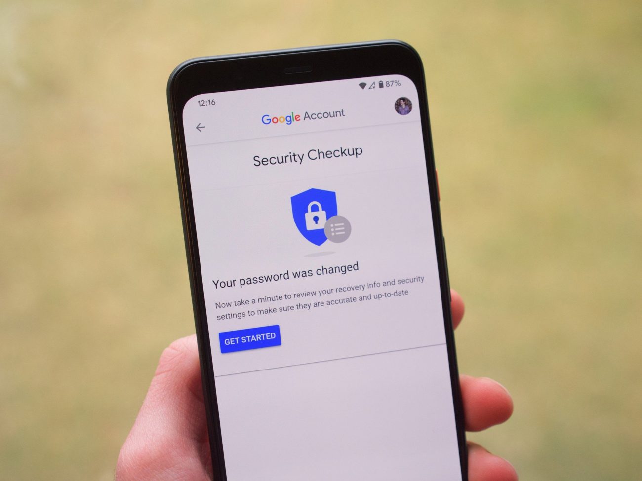 Google-аккаунт защищают не только паролем